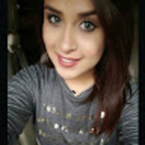 Meet your Posher, Lyssa-marie - Picture 1 of 1